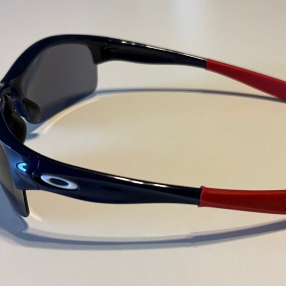 Oakley Commit Sunglasses with Iridium Lenses - Picture 4 of 6